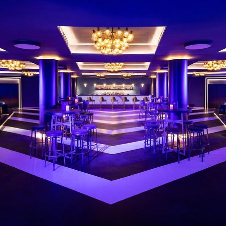 Kings' Valley Medical & Spa Hotel Καζανλούκ Εξωτερικό φωτογραφία The interior of the nightclub