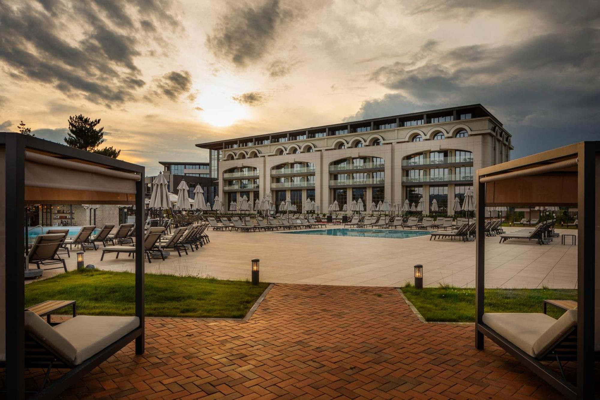 Kings' Valley Medical & Spa Hotel Καζανλούκ Εξωτερικό φωτογραφία
