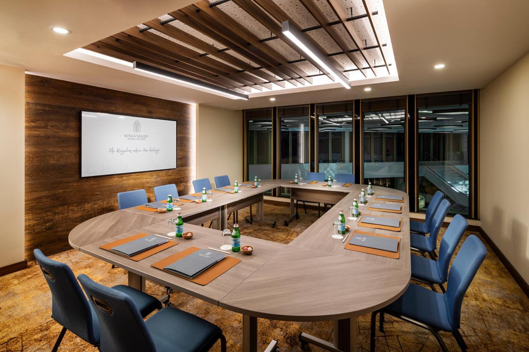 Kings' Valley Medical & Spa Hotel Καζανλούκ Εξωτερικό φωτογραφία Meeting room at the hotel